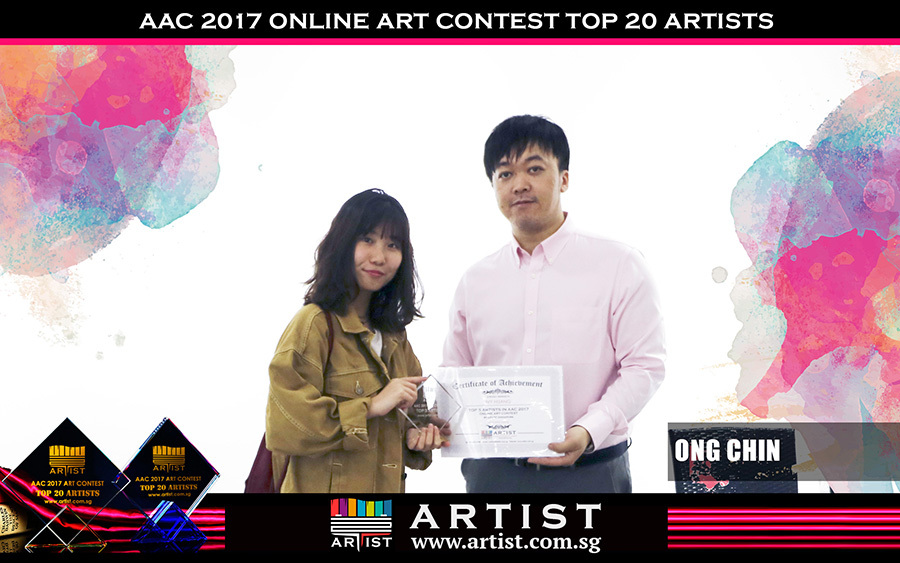 AllGo Digital Group CEO Steven Fang present the Top 5 awards to the contest winners