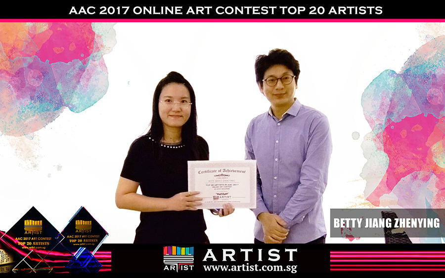  Chief Editor of Artist Singapore Zou Lu present the awards to the Top 20 contest winners